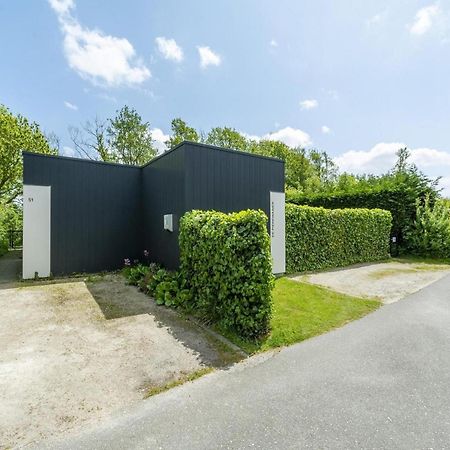 Beautiful Holiday Home With Spacious Garden Sint Maartensvlotbrug Kültér fotó