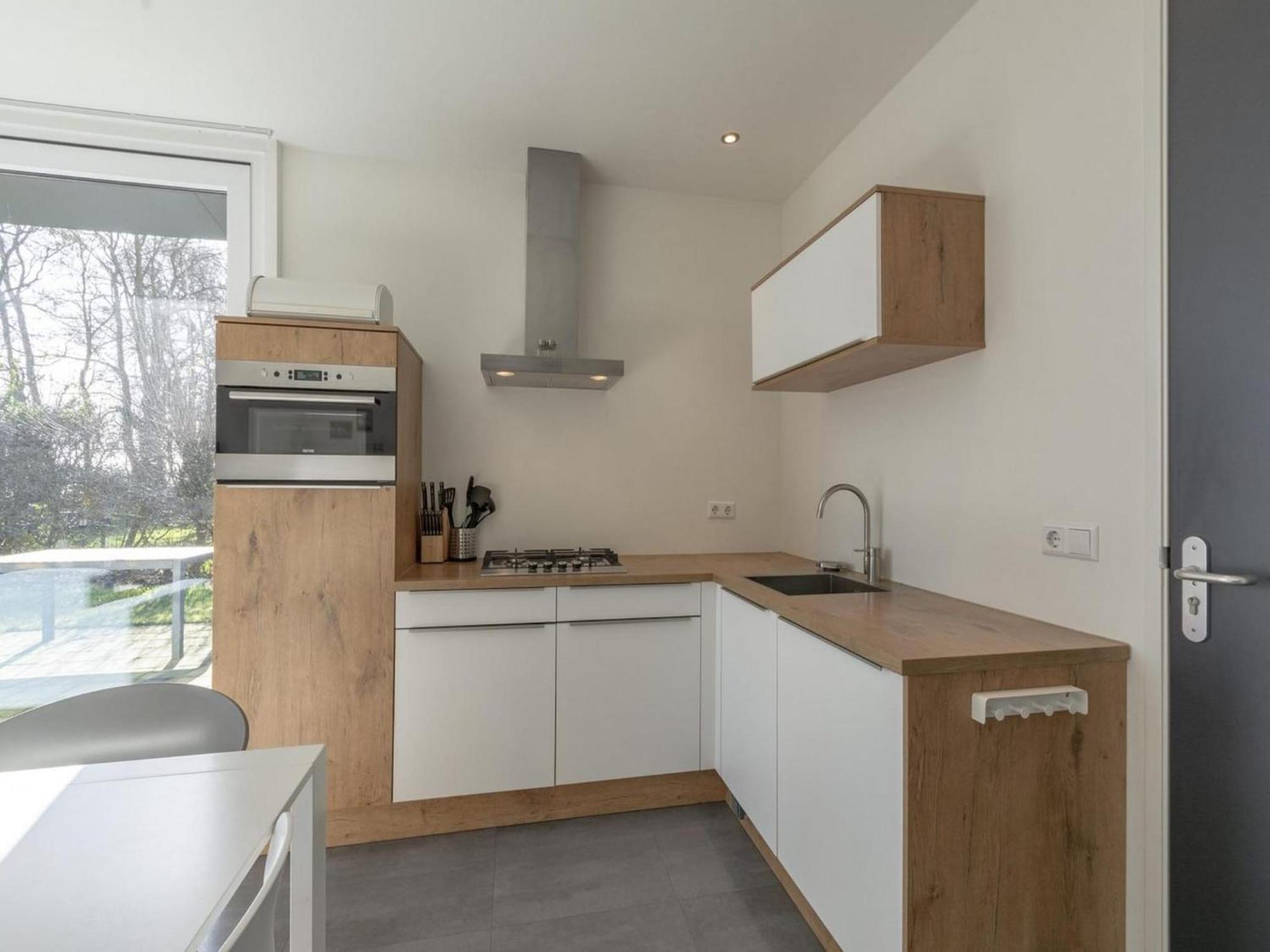 Beautiful Holiday Home With Spacious Garden Sint Maartensvlotbrug Kültér fotó